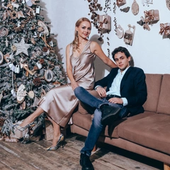 «Чувствую себя в такие минуты маленькой девочкой»: телеведущая Ирина Сашина о том, как создать новогоднее настроение