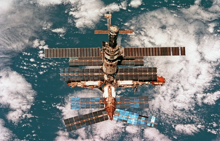 Пожар в космосе: как едва не погиб экипаж станции «Мир»