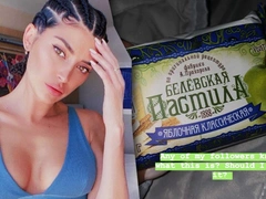 «Канадская Ким Кардашьян» впервые увидела российскую пастилу и очень удивилась