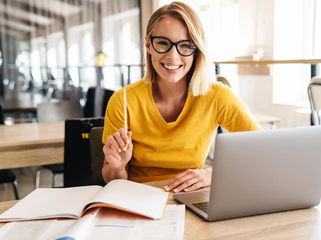 Гороскоп для Стрельца на август 2022 | marieclaire.ru