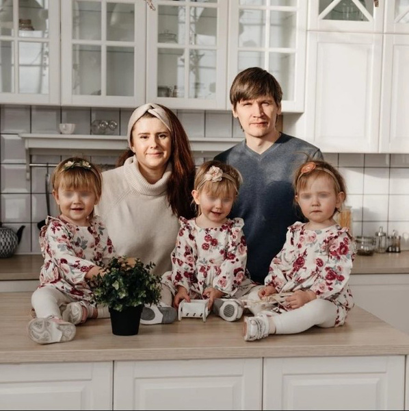 5 младенцев за 2 года: россиянка в 40 лет родила тройню, а следом двойню