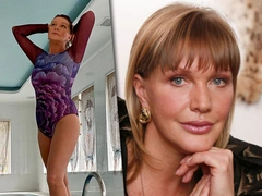 66-летняя Елена Проклова похвасталась ровным загаром и стройной фигурой в купальнике