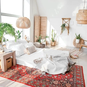 Снова в моде: 7 советских вещей, которые до сих пор актуальны