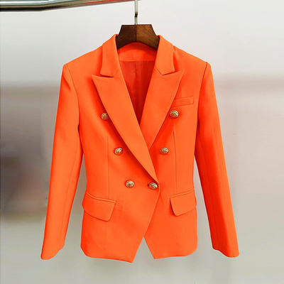 Пиджак оранжевого цвета 