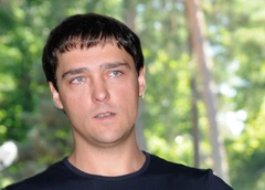 «Пять километров пешком, в глухом лесу»: где в Германии семья развеет прах Юры Шатунова