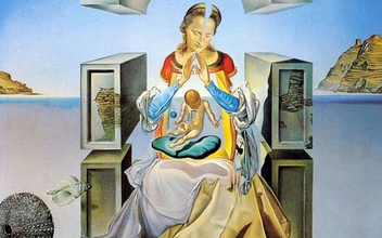 Полифония сюрреализма: 15 скрытых символов на картине Дали «Мадонна Порт-Льигата»