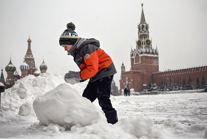 Фото №1 - Зимние забавы: новые, популярные и традиционные уличные игры
