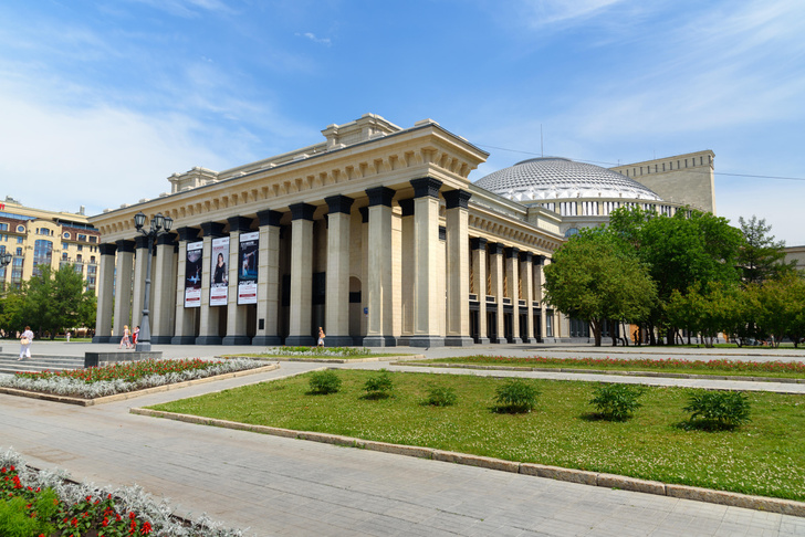 Колизей, море и Музей погребальной культуры: как отдыхают в Новосибирске