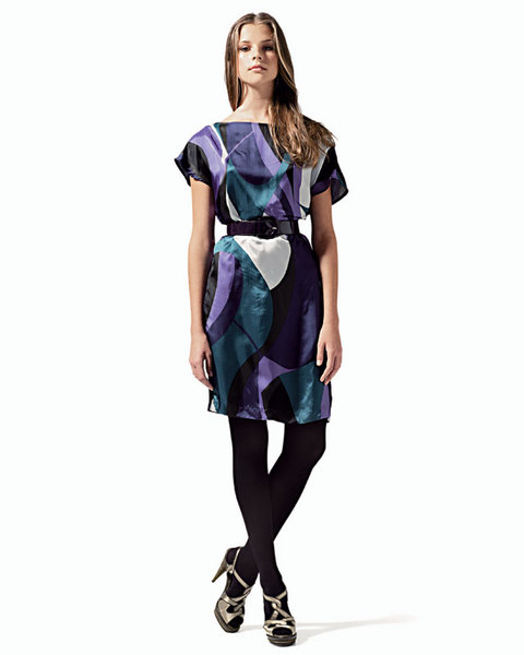 Платье из вискозы, United Nations Colors;ремень, Max&Co.;туфли, Missoni