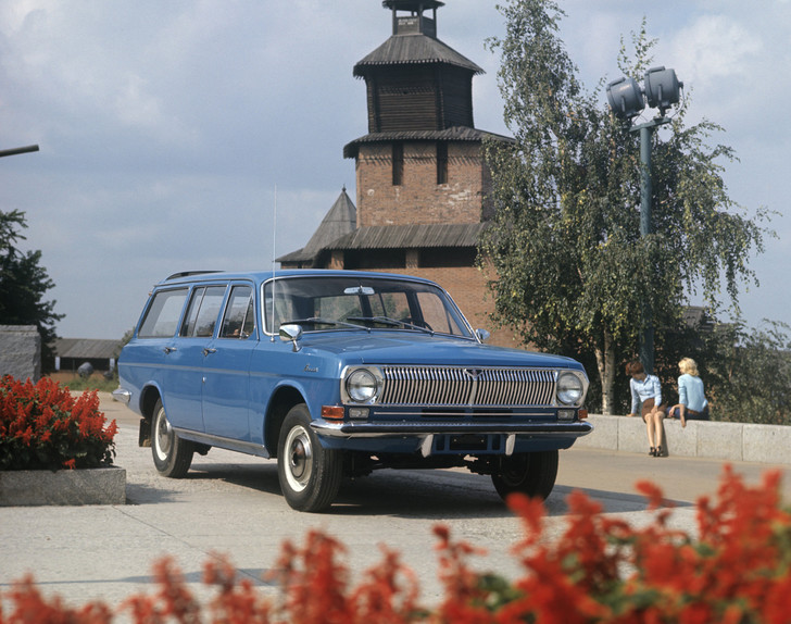Фото №2 - «Копейка», «Шаха», «Бобик»: самые популярные прозвища автомобилей в СССР