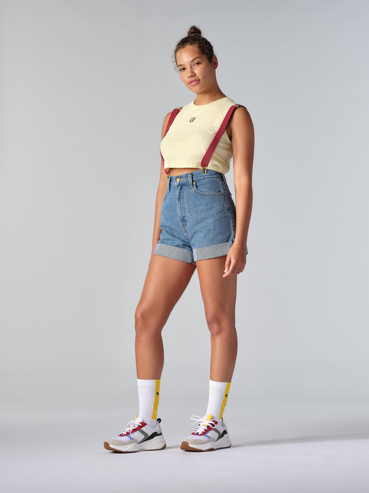 Ностальгия по 90-м: Levi's выпустил 