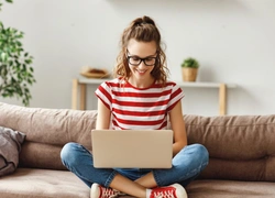 Инфомусор: как научиться отличать полезный контент от ненужного (и почему это так важно)