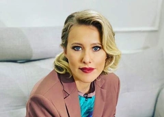 Поплавская о Собчак: «Помню ее, идущую к больным детям в майке и джинсах через снег с пакетами в руках»