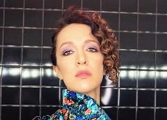 Бывшая жена Сергея Шнурова сменила имидж