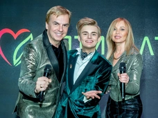 Бородатая женщина, карлик и участники «Битвы Экстрасенсов» на дне рождения Никиты Турчина