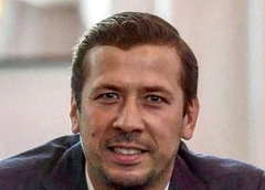 Андрей Мерзликин спас бездомную многодетную маму