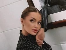 Женя Феофилактова: «Романец затрахала вспоминать моего сына. Кто даст ребенка этой неадекватной?»