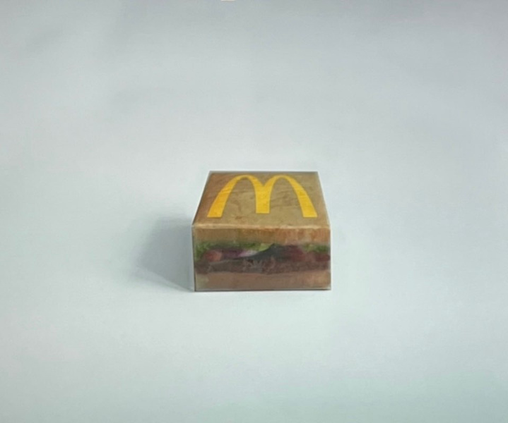 Канье Уэст придумает новый дизайн для упаковок еды в «Макдональдсе»