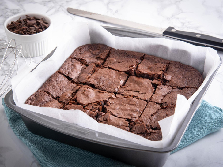 Брауни по-королевски: рецепт диетических пирожных с шоколадом, которые обожают во дворце