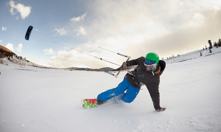 Когда каток и лыжи надоели: 10 необычных зимних развлечений 🥰