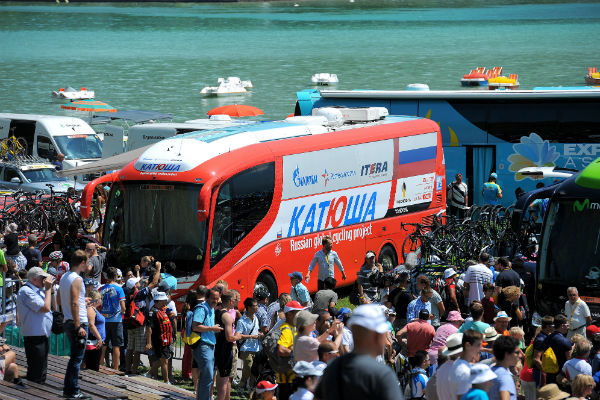 Автобус российской команды «Катюша»