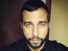 Иван Ургант поделился редким снимком с женой