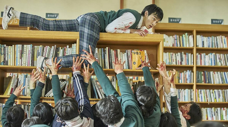 Как снимали новый хит Netflix — корейскую зомби-дораму «Мы все мертвы»