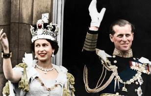 Тогда и сейчас: как выглядели коронационные портреты британских монархов в разные эпохи