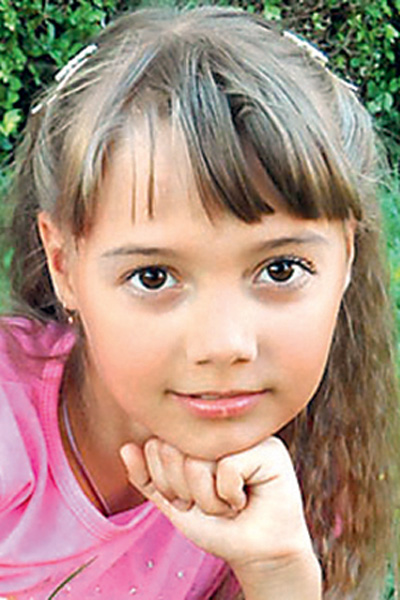 11-летняя Наташа Долматова