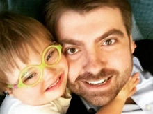 Муж Эвелины Бледанс рассказал о том,как родня приняла его сына
