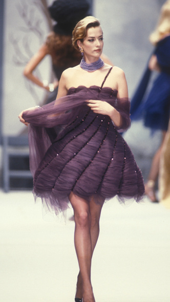Аристократка высокой моды: 15 невероятных фото Татьяны Патиц — самой утонченной супермодели 90-х