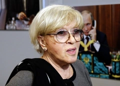Алиса Фрейндлих: «Мы еще не разошлись с первым мужем, когда я влюбилась во Владимирова»