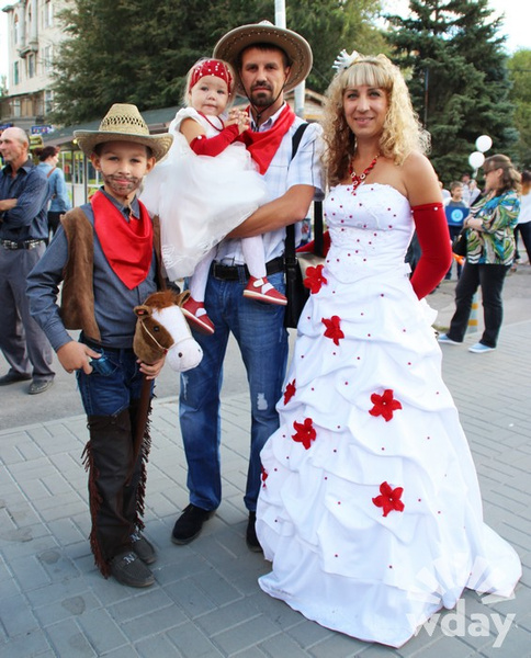 Семейный карнавал прошел в Волгограде: фото