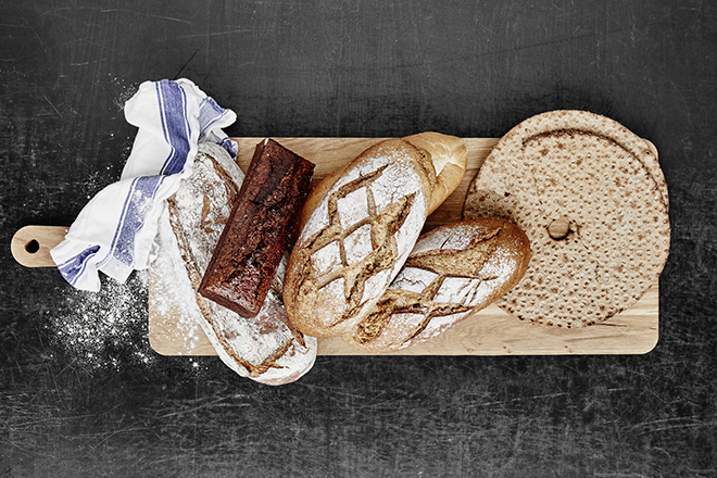 Хлеб, фото и еще 6 вещей, которые запрещено выбрасывать