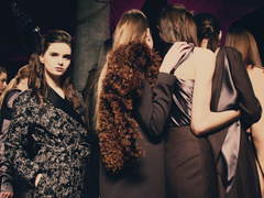 Модный разговор с «Ласка» на Woman.ru: стилист и блогер рассказали, что мы будем носить в новом сезоне
