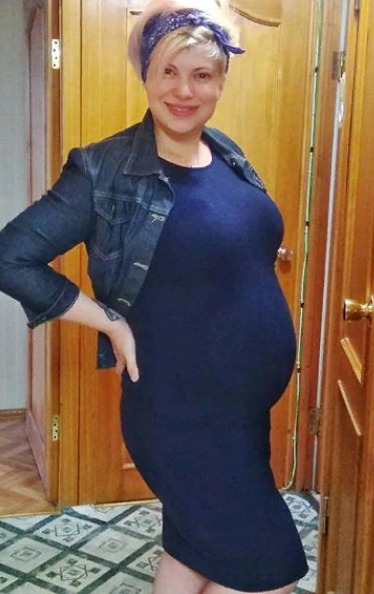 Романова прибавила в весе 30 кг за беременность
