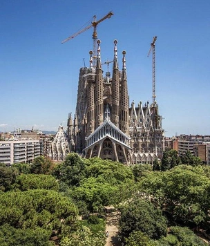 Собор Sagrada Família: 10 фактов о самом одиозном долгострое мира