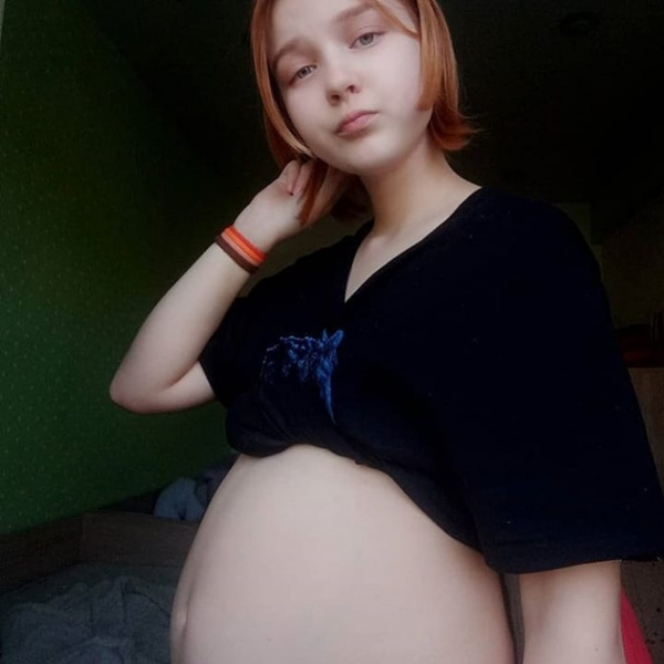 13-летняя беременная школьница раскрыла пол и имя будущего ребенка