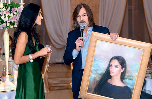 Никас Сафронов подарил 20-летнейЛеонеле ее портрет