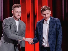 «Как Харлашка, только бесплатно»: Павел Воля провел Comedy Club без Гарика, но с другим соведущим