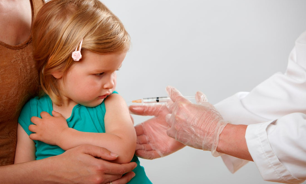 Вопрос педиатру: обязательна ли прививка от менингита? - Parents .