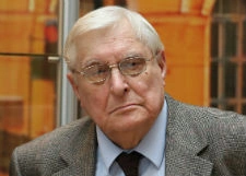 Актер Олег Басилашвили стал дедушкой во второй раз