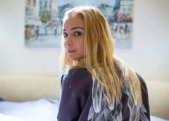 Татьяна Арнтгольц объяснила, как будет воспитывать сына