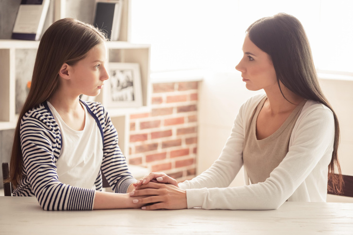 Превратят ребенка в гадкого утенка: 9 фраз, которые родители ни за что не должны говорить детям