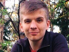 Автор интернет-хита «Малахов, не уходи!» сравнил кумира с Бэтменом
