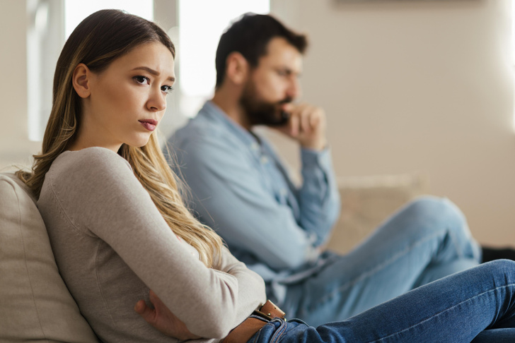 Обманываете себя: 7 признаков, что отношения приносят вам одни страдания (но вы этого не замечаете)