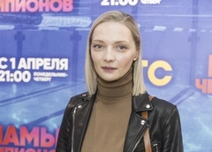 Екатерина Вилкова показала архивные фото сына из роддома
