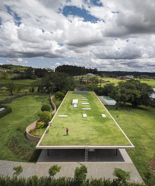 Пятый фасад: самые впечатляющие проекты с зелеными крышами