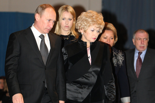 Владимир Путин близко дружил с отцом Ксении