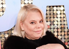 Яна Поплавская: «Когда я развелась с мужем, то ненавидела его так, что это сжирало меня»